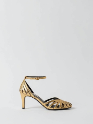 THE CAROLINE GOLD