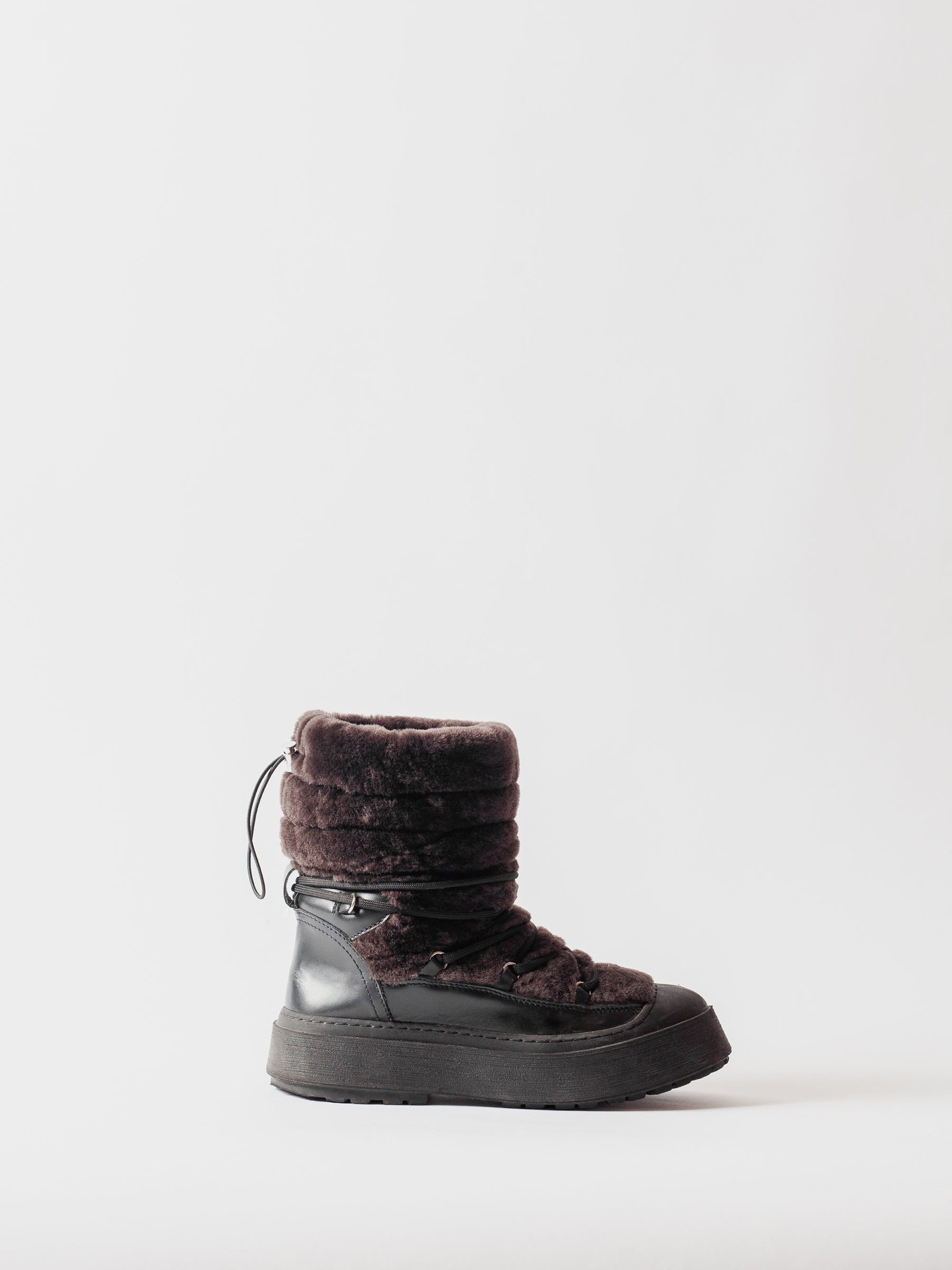 THE LARA ASPEN - Image 7