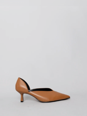 THE RADFORD BEIGE