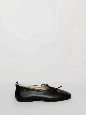 THE SOPHIE BLACK LEATHER BALLET FLATS