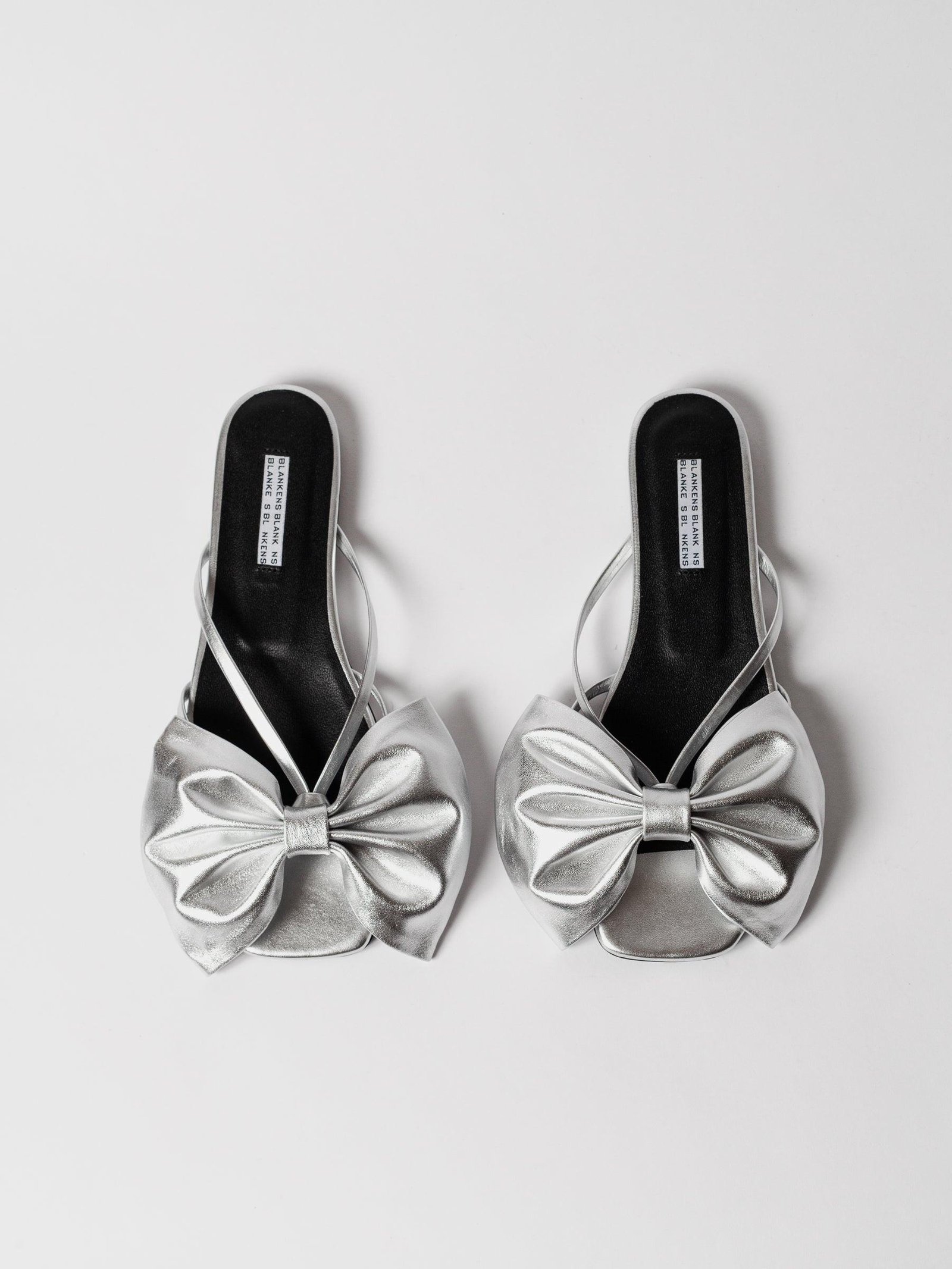 THE JENNIE FLAT SILVER - Image 10