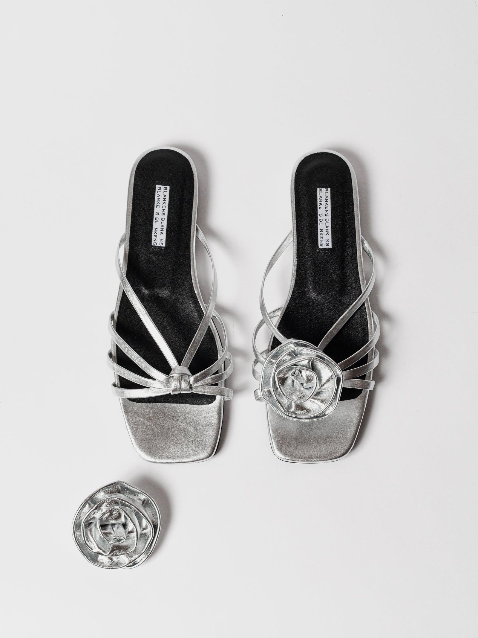 THE JENNIE FLAT SILVER - Image 7