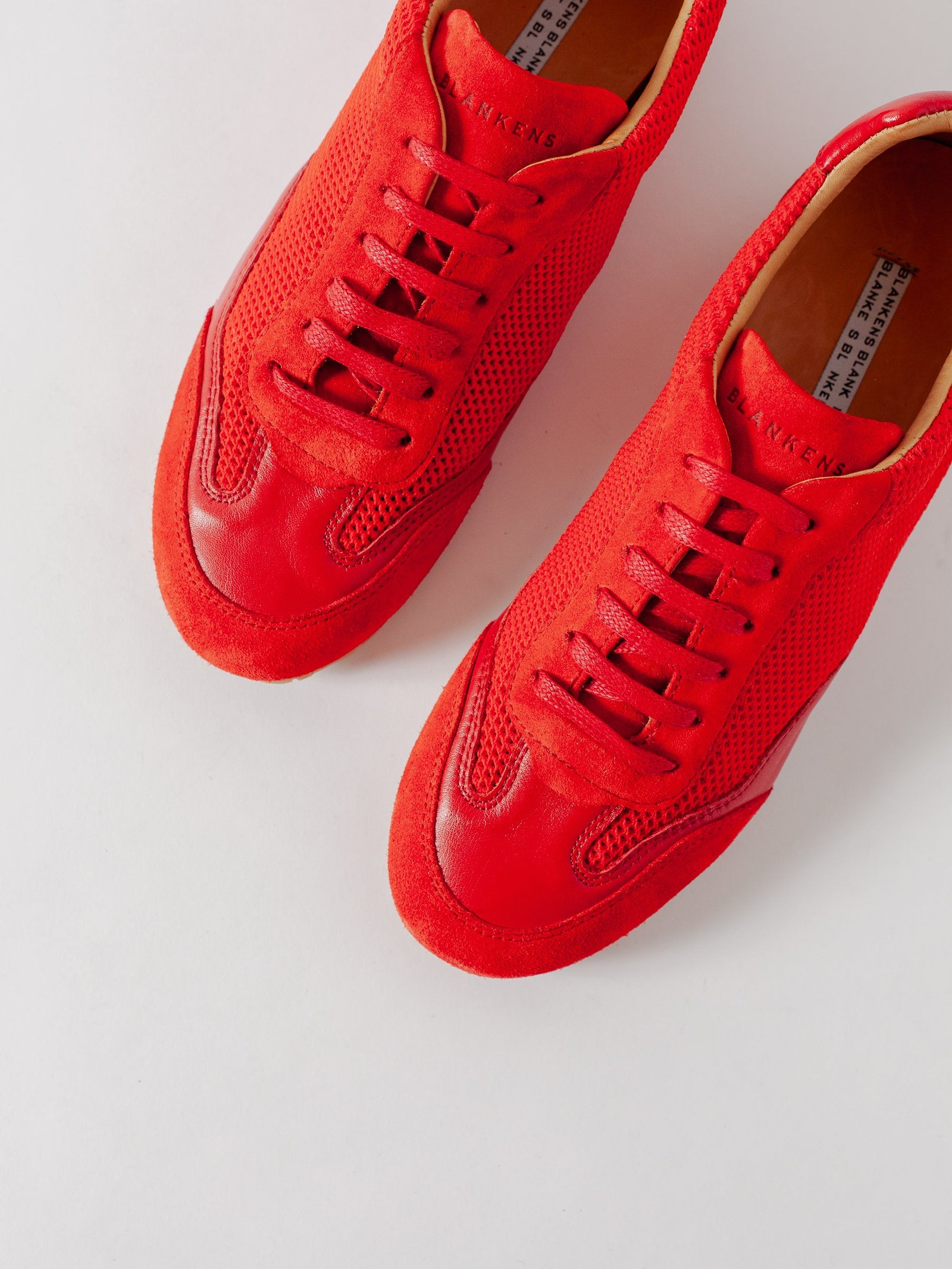 THE MAY RED - Image 2