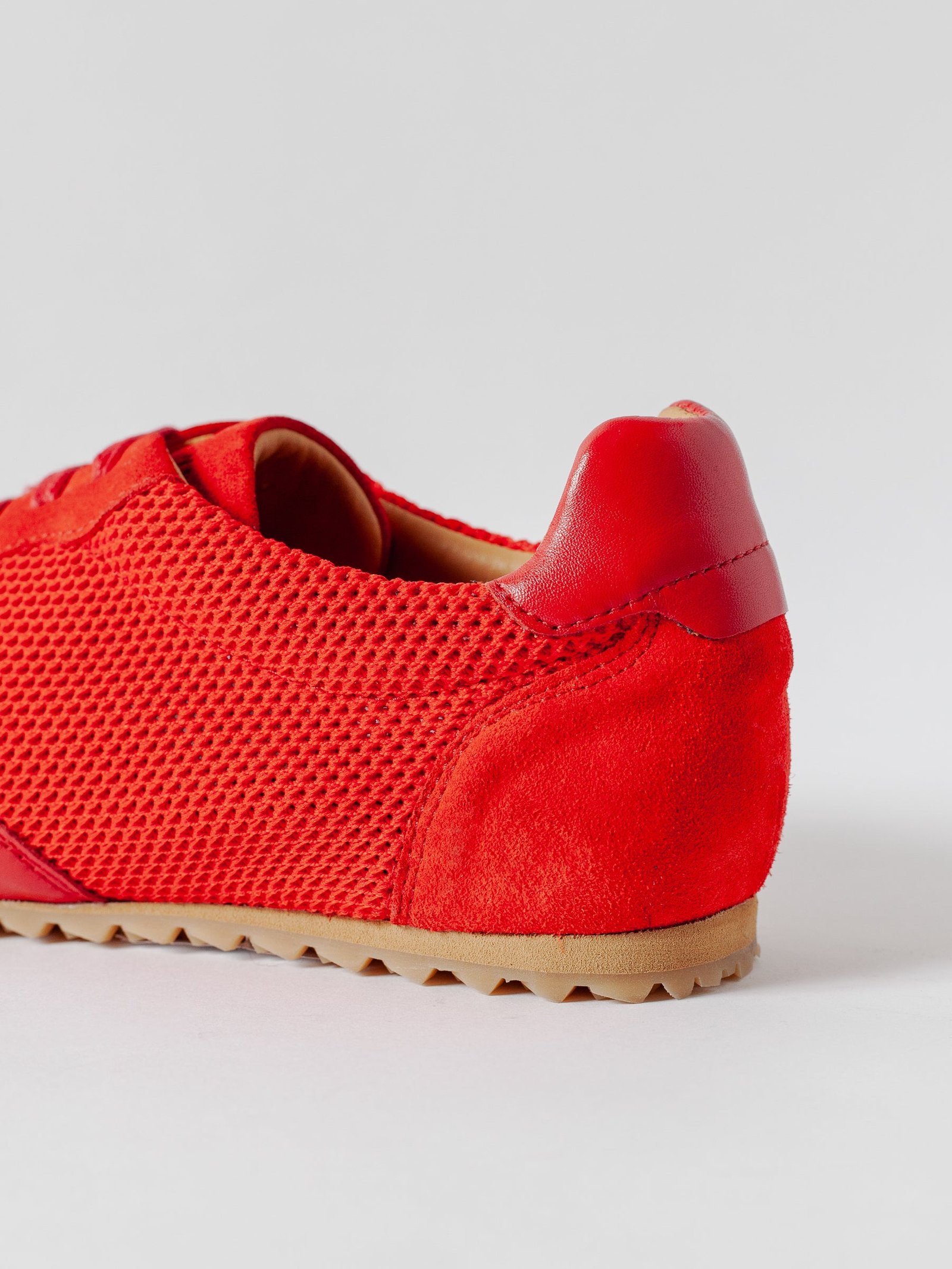 THE MAY RED - Image 6