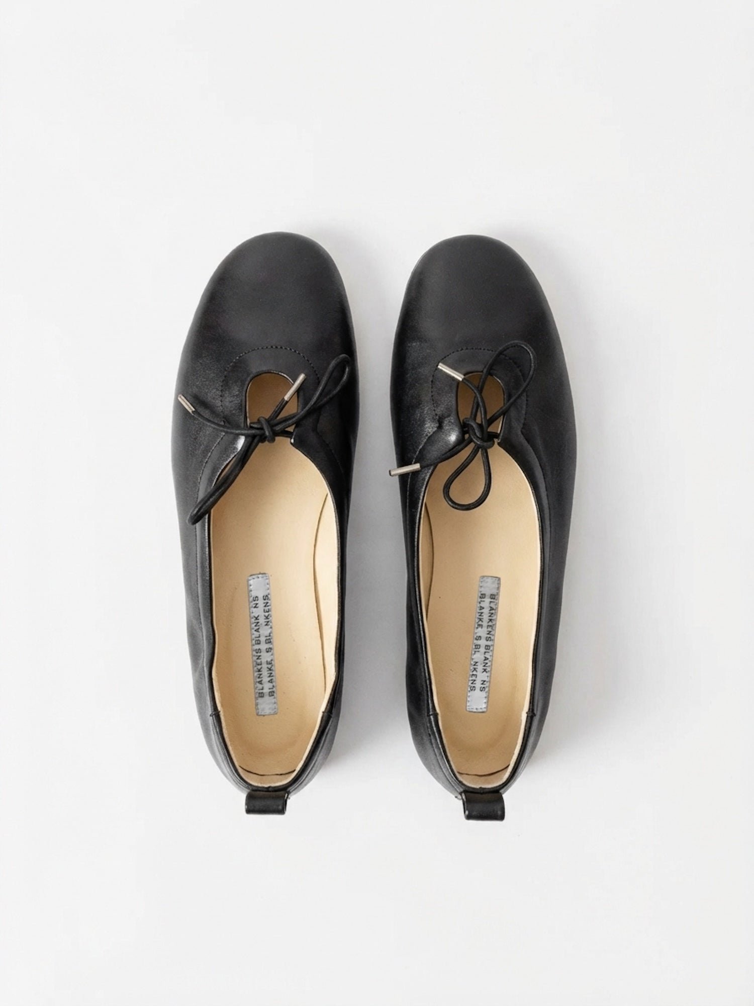 THE SOPHIE BLACK LEATHER BALLET FLATS - Image 3