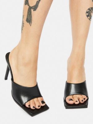 Got A Knack Square Toe Kitten Heels
